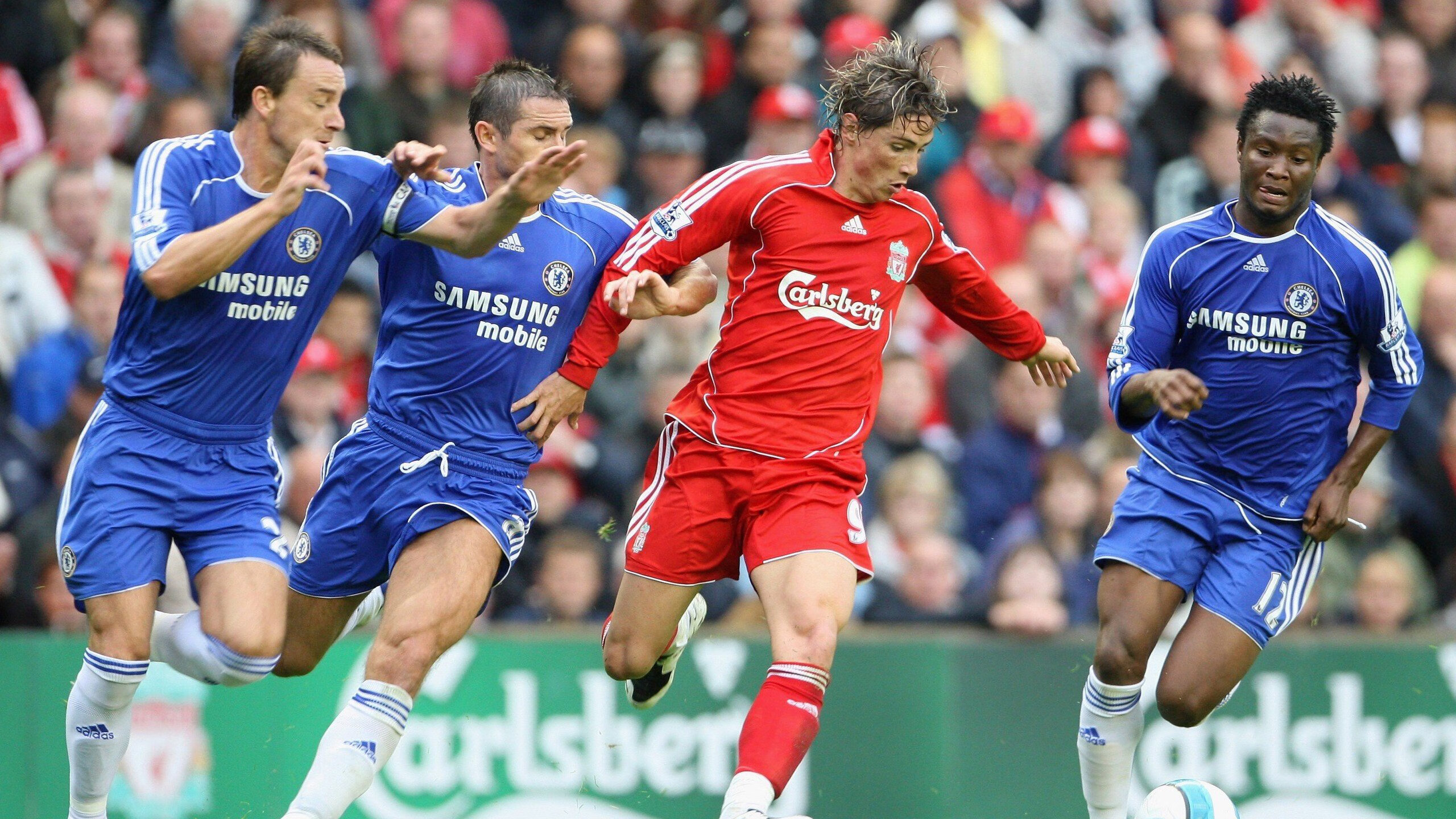 国内足球联赛悬念不断，强弱对决随时发生，国内足球联赛叫什么